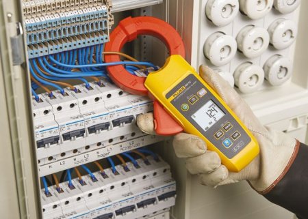 Токоизмерительные клещи Fluke 369 FC купить по низкой цене | МАКСПРОФИТ